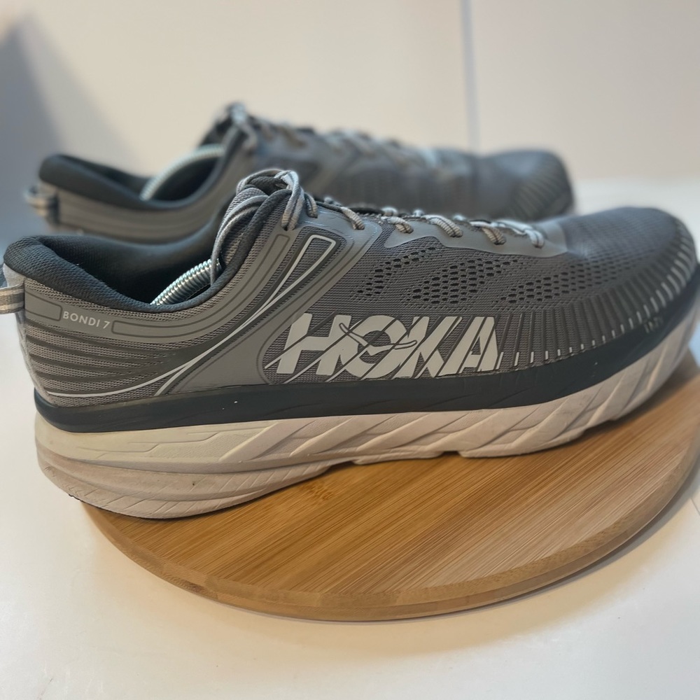 Hoka One One Bondi 7 Grey Running Sneaker Size 14